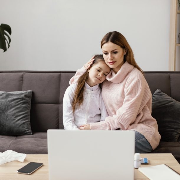 Colpa materna: 3 credenze da lasciar andare per vivere in pace senza sensi di colpa